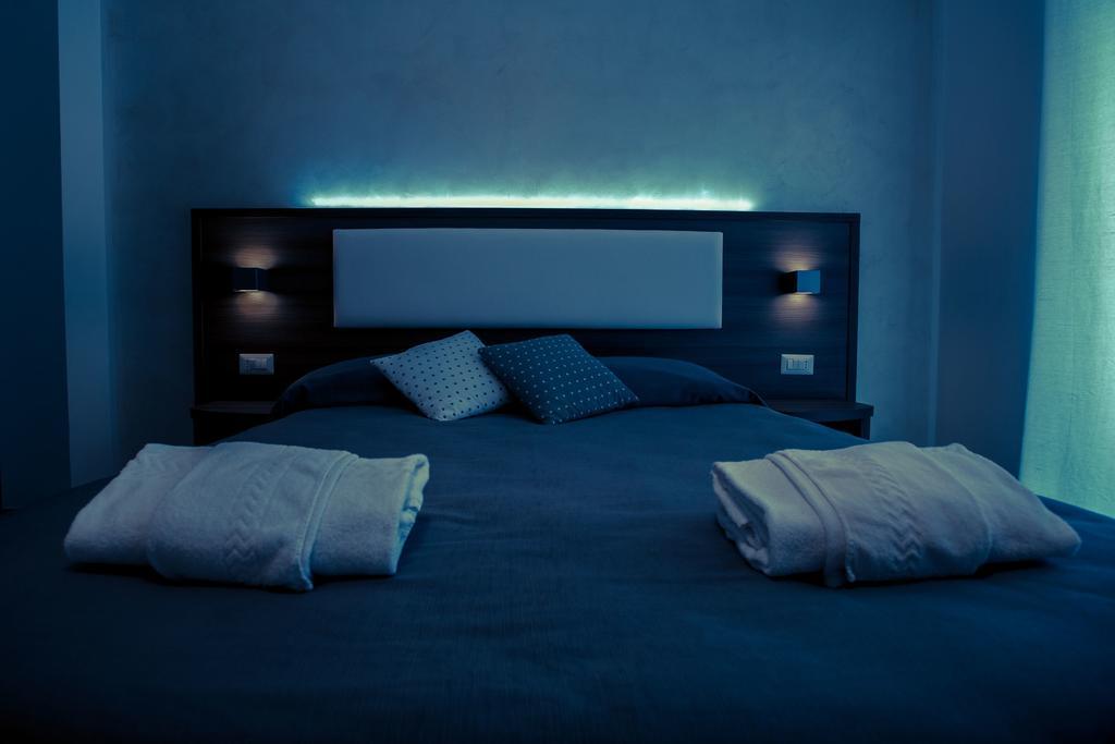 โมเมนติ โรมานี เบดแอนด์เบรคฟาสต์ Bed & Breakfast ภายนอก รูปภาพ
